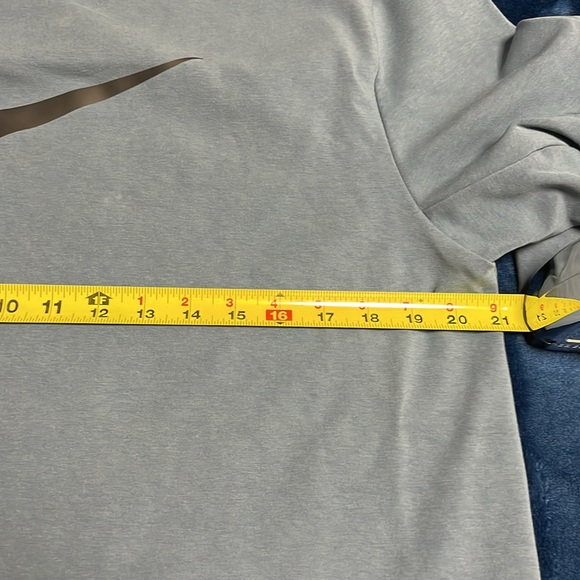 Blue Nike Tech Pack Crew neck Sweatshirt size medium - Picture 13 of 13